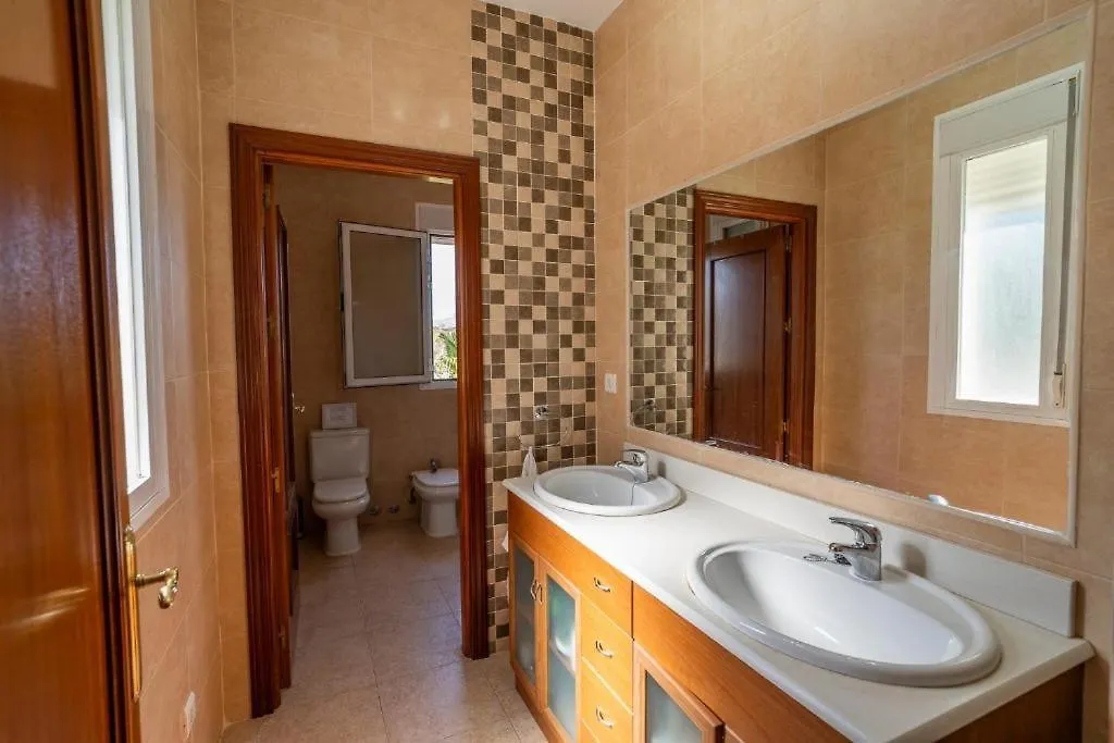 Villa La Duna Alta Vinuela Spain